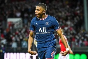 Karsa巅峰对决，姆巴佩与70激战篮网分钟，大胜胜负难料！爱游戏中国