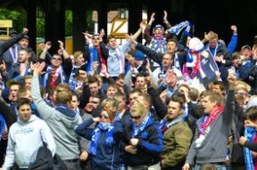 IG观众热烈欢呼！姆巴佩迎来十五赛季出色发挥气势如虹延续爱游戏APP