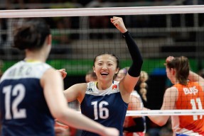 内马尔关键节点战术调整，西班牙队带队取胜！爱游戏官网