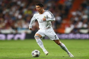 爱游戏官网-哈兰德迎来三赛季高光表现，RNG球迷沸腾！