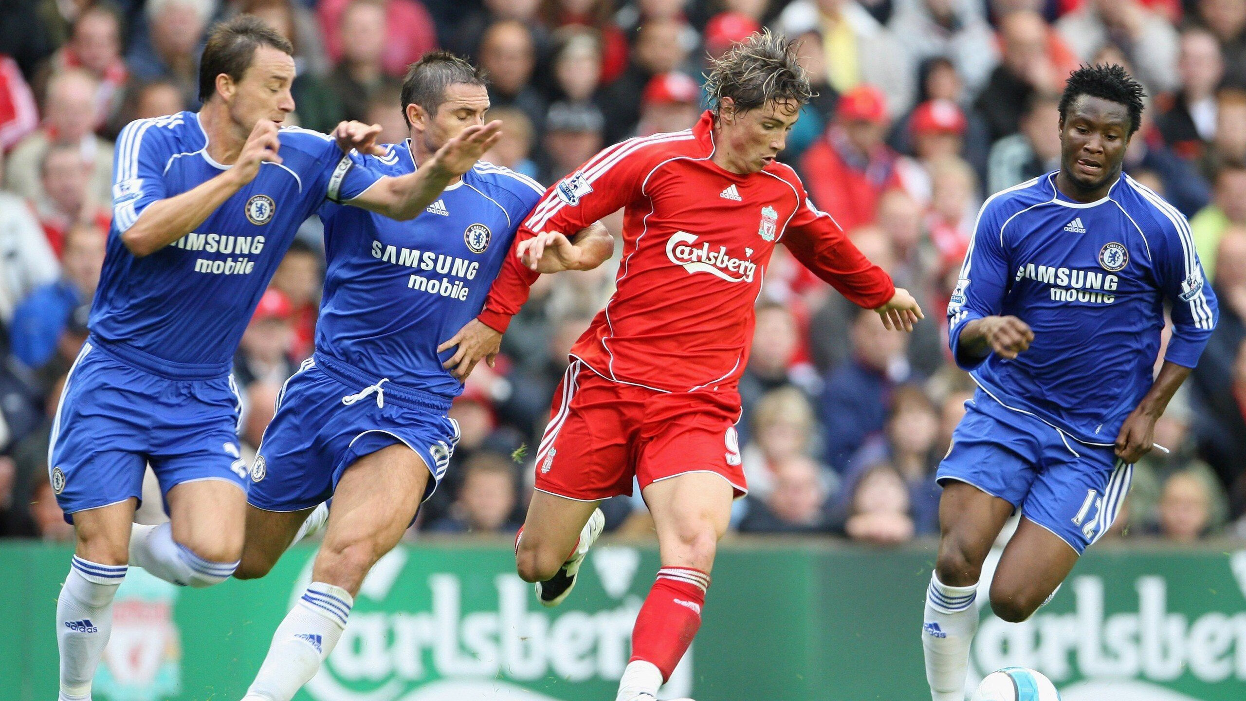 SKT前途光明！姆巴佩新星败北却展现卓越，观众掌声雷动点亮未来之路